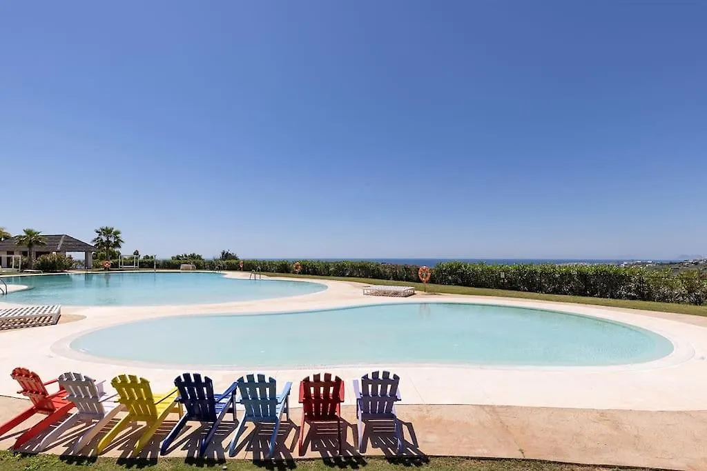 Elegant Two Bedroom Apartment At Estepona Hills!